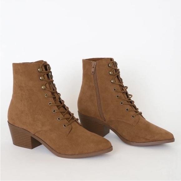 LULUS Montie Brown Suede Lace-Up Ankle Boots Booties 
Size 6 NEW - Picture 13 of 14